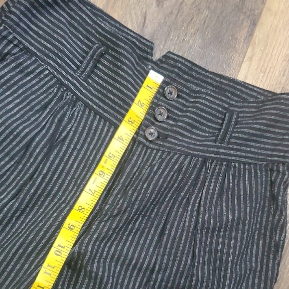 Sundance Black and Gray Trousers Straight-Leg Elegance - Picture 5 of 9
